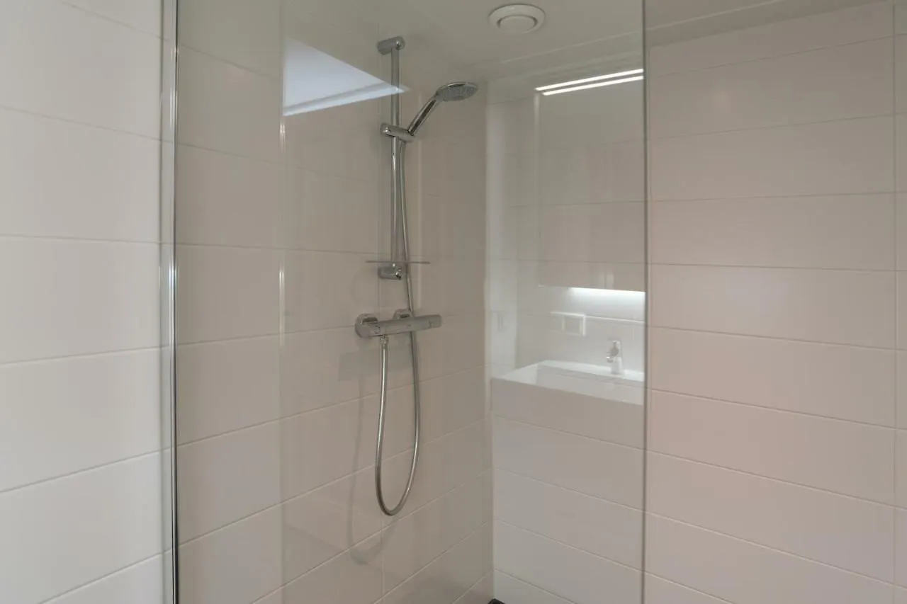 אמסטרדם Nassau Canal Suites לינה וארוחת בוקר