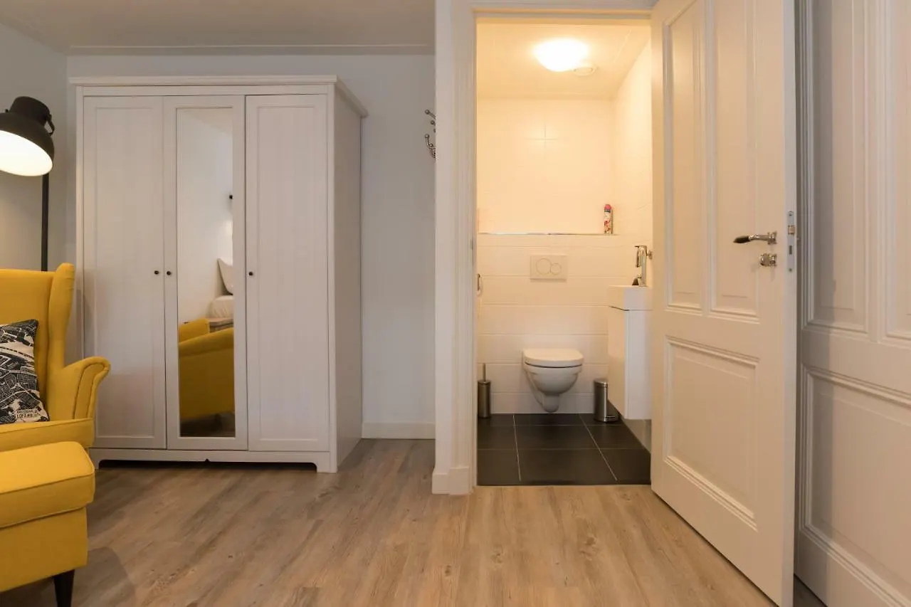*** לינה וארוחת בוקר אמסטרדם Nassau Canal Suites הולנד